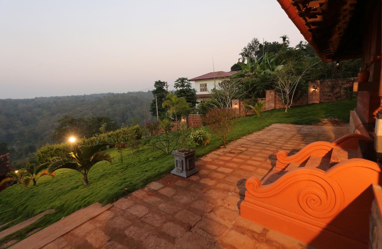 Thejas Resorts Wayanad Sultan Bathery Exterior foto